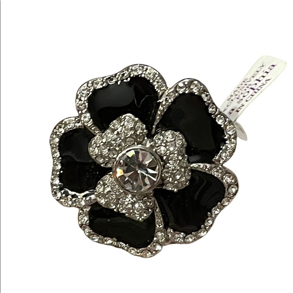 Lia Sophia Blooming flower ring SZ 9 black enamel silver finish NWT - Picture 7 of 8